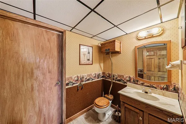 $595,000 | 18994 Country Club Lane, Carlinville, IL 62626