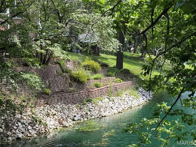 $595,000 | 18994 Country Club Lane, Carlinville, IL 62626