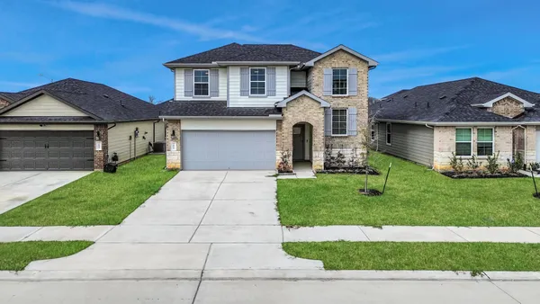 $2,490 | 7811 Bel Fiore Drive, Richmond, TX 77406
