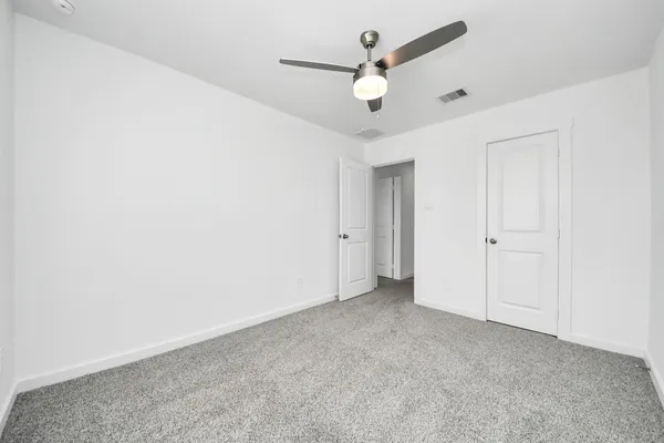 $2,490 | 7811 Bel Fiore Drive, Richmond, TX 77406