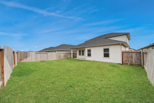$2,490 | 7811 Bel Fiore Drive, Richmond, TX 77406