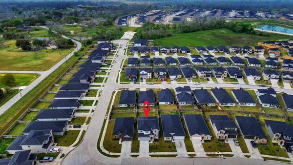 $2,490 | 7811 Bel Fiore Drive, Richmond, TX 77406