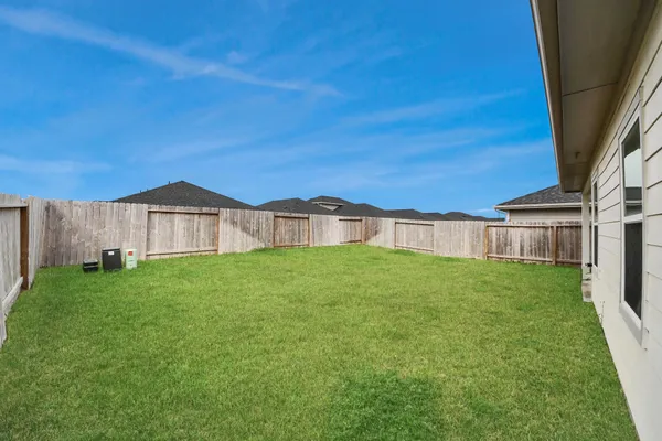 $2,490 | 7811 Bel Fiore Drive, Richmond, TX 77406