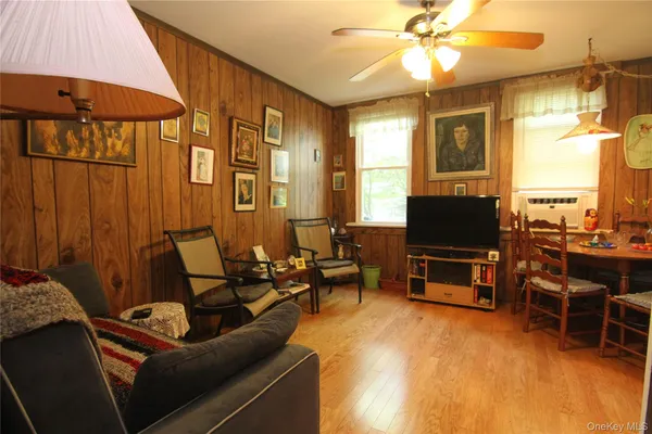 $98,000 | 3155 Lexington Avenue, Unit 18AB, Mohegan Lake, NY 10547