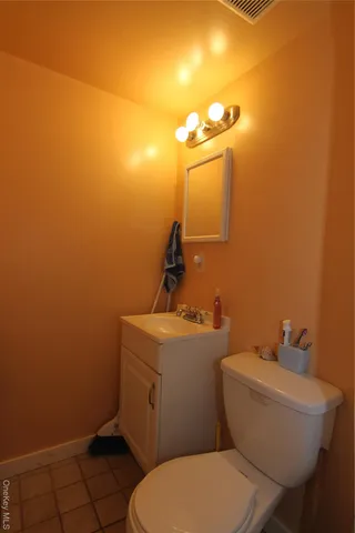 $98,000 | 3155 Lexington Avenue, Unit 18AB, Mohegan Lake, NY 10547