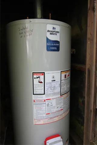 $98,000 | 3155 Lexington Avenue, Unit 18AB, Mohegan Lake, NY 10547