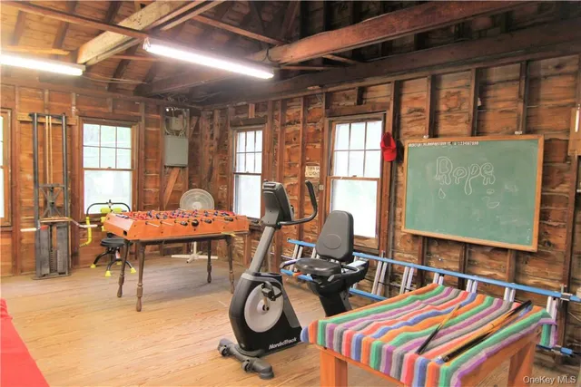 $98,000 | 3155 Lexington Avenue, Unit 18AB, Mohegan Lake, NY 10547