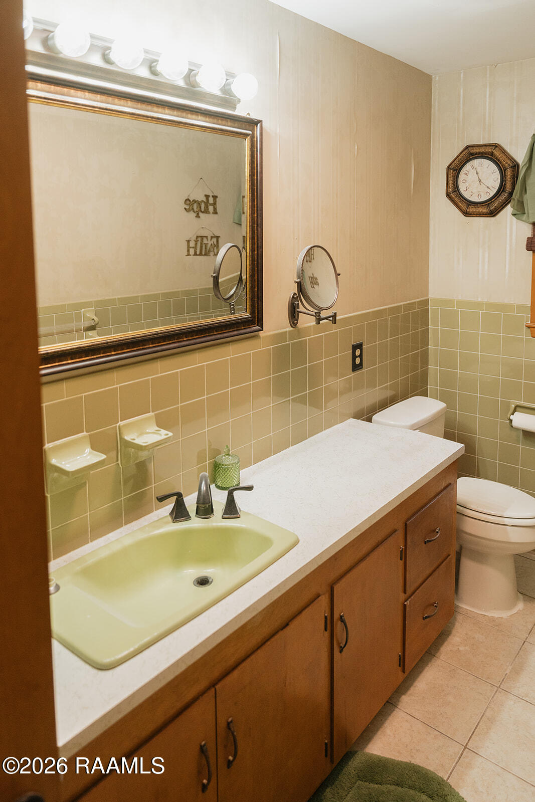2806 Riverwood Road New Iberia, LA 70560 - Photo 5 of 39 DSC00784