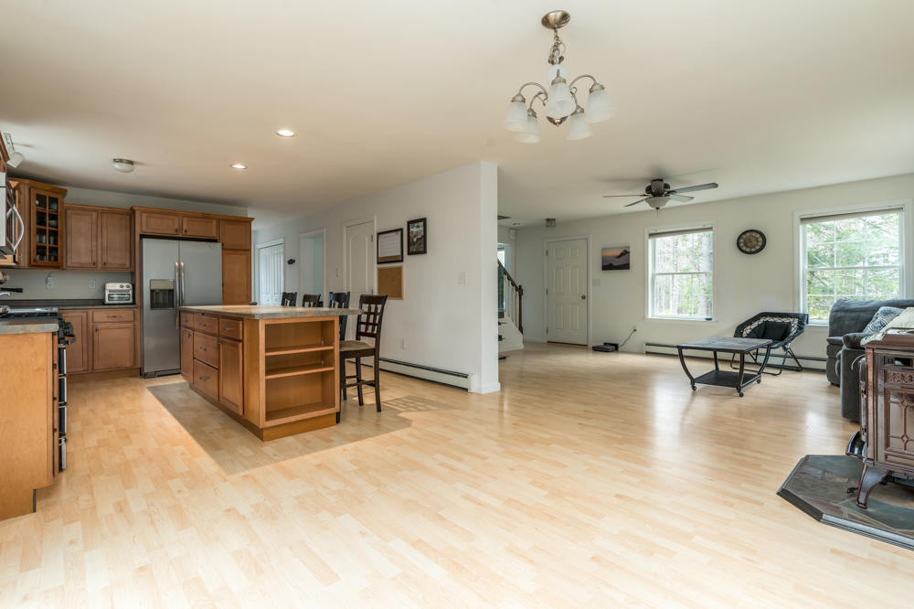 221 Baker Road Freeport, ME 04032 - Photo 8 of 27 221 Baker Road-11