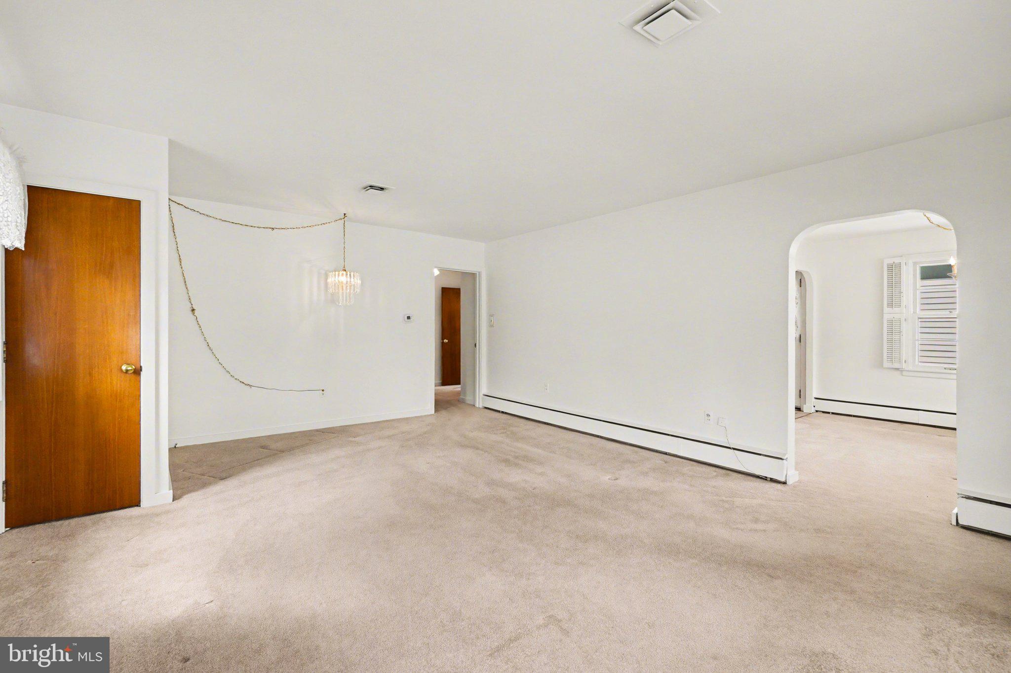 210 West Chestnut Street Cleona, PA 17042 - Photo 11 of 35 a view of an empty room