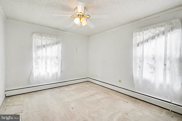 $235,000 | 210 West Chestnut Street, Cleona, PA 17042