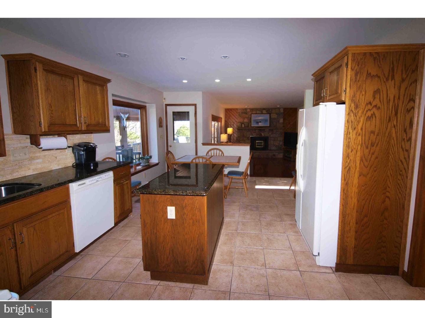 1821 Valley Forge Road Allentown, PA 18104 - Photo 7 of 24 Kitchen