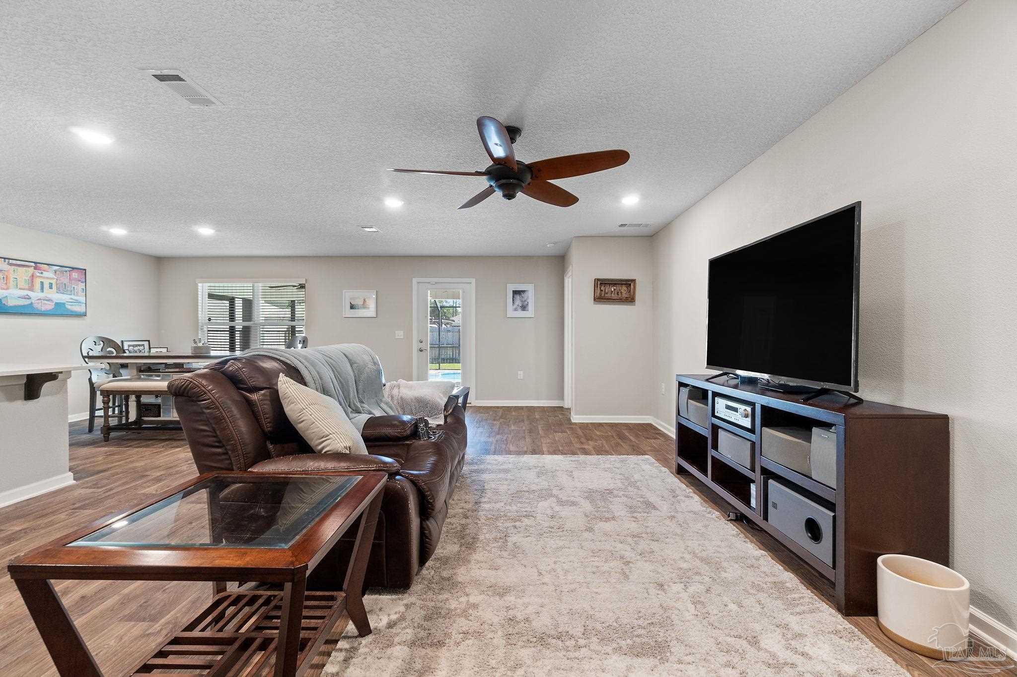 4082 Chickadee Street Milton, FL 32583 - Photo 8 of 46