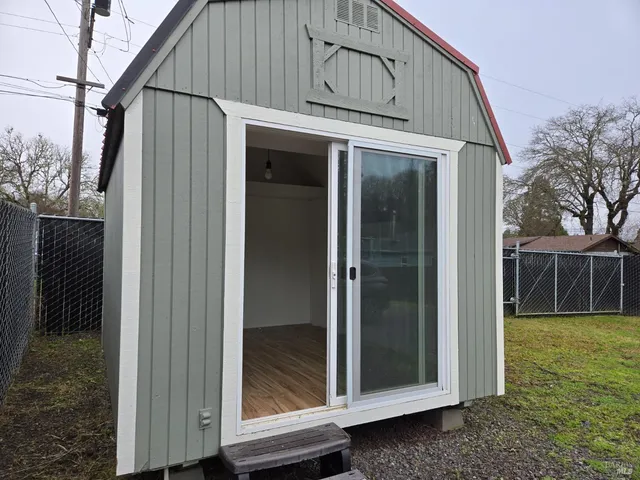 $325,000 | 21552 Eva Clair Street, Willits, CA 95490