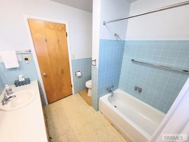 $325,000 | 967 South Woodruff Avenue, Idaho Falls, ID 83404