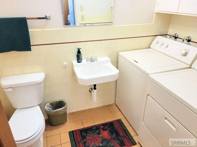 $325,000 | 967 South Woodruff Avenue, Idaho Falls, ID 83404