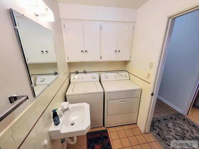 $325,000 | 967 South Woodruff Avenue, Idaho Falls, ID 83404