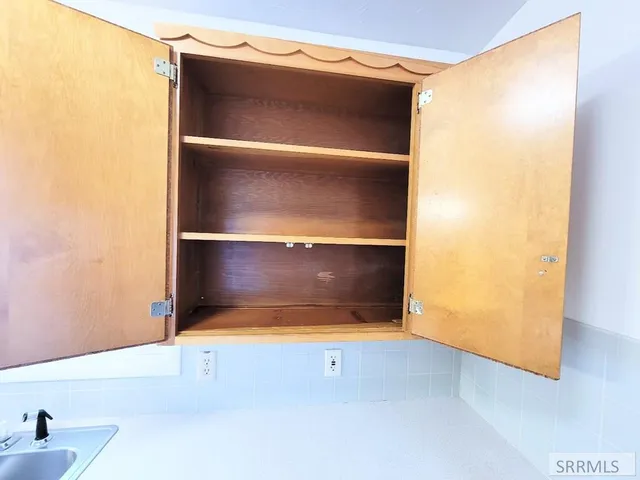 $325,000 | 967 South Woodruff Avenue, Idaho Falls, ID 83404