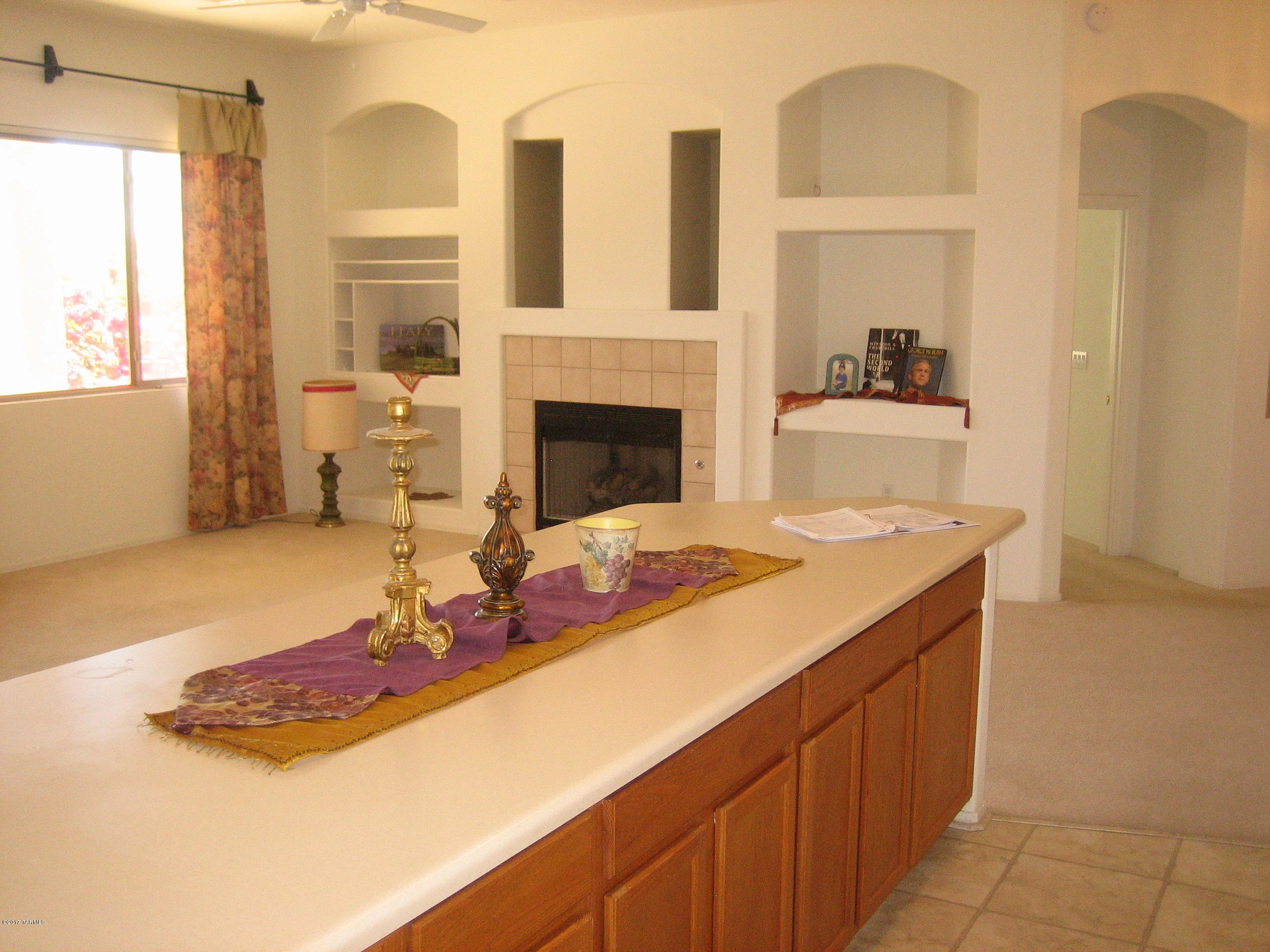 2160 East Rio Vistoso Lane Tucson, AZ 85755 - Photo 2 of 16