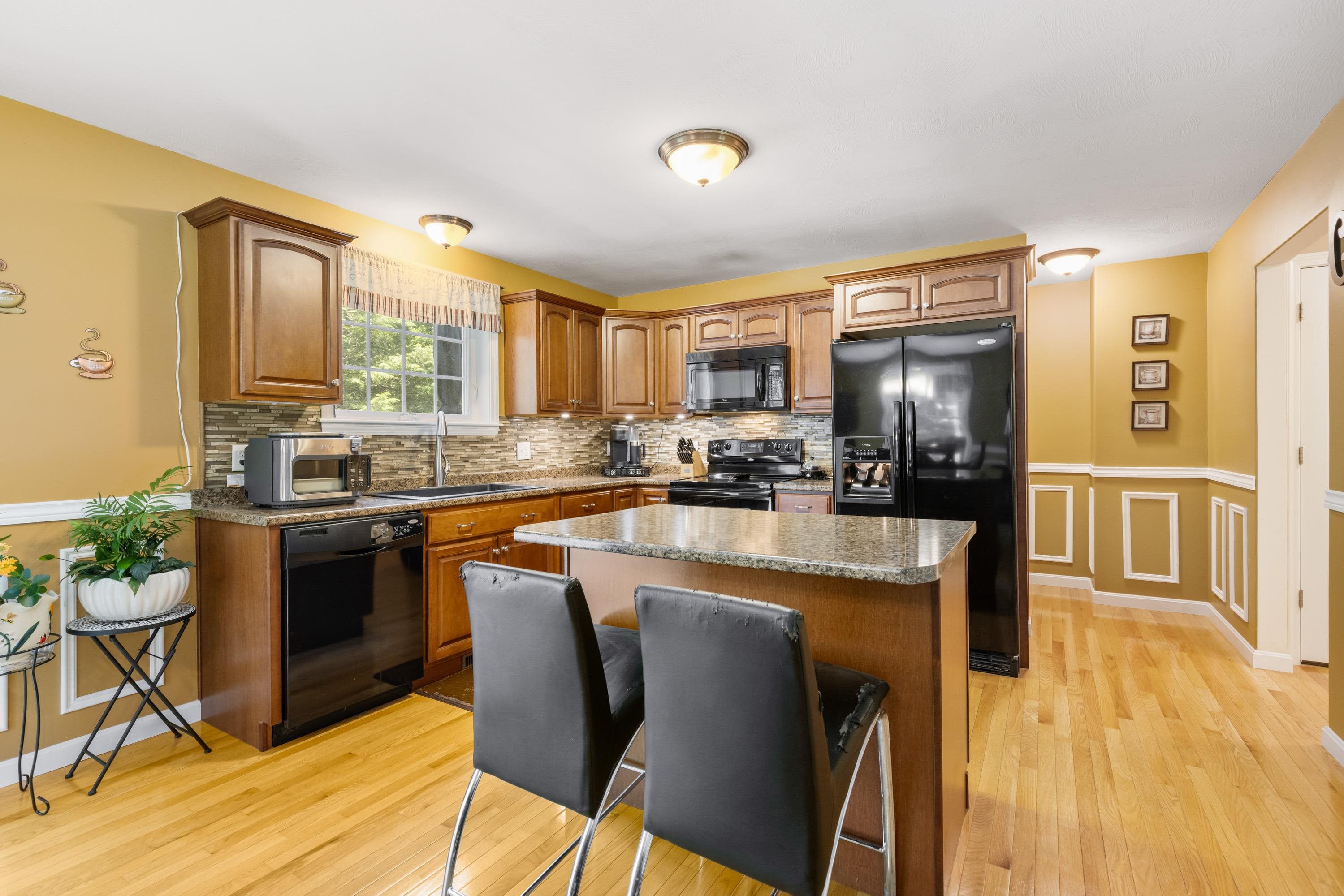 33 Cider Street Epping, NH 03042 - Photo 19 of 49