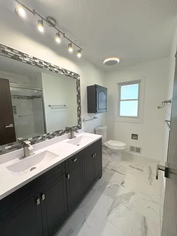 $255,000 | 1624 North 5th Street, Montevideo, MN 56265