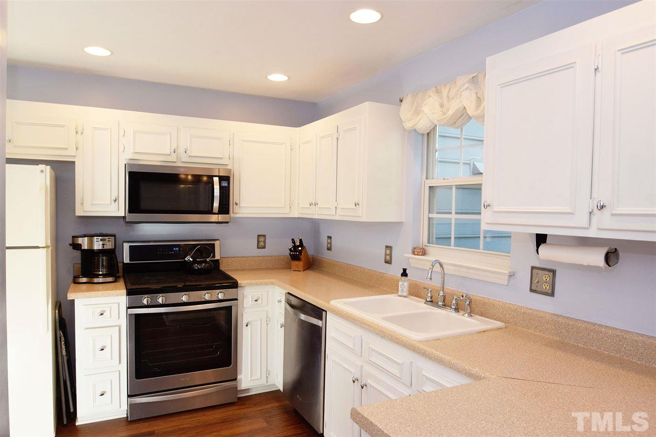 4633 Timberhurst Drive Raleigh, NC 27612 - Photo 15 of 30
