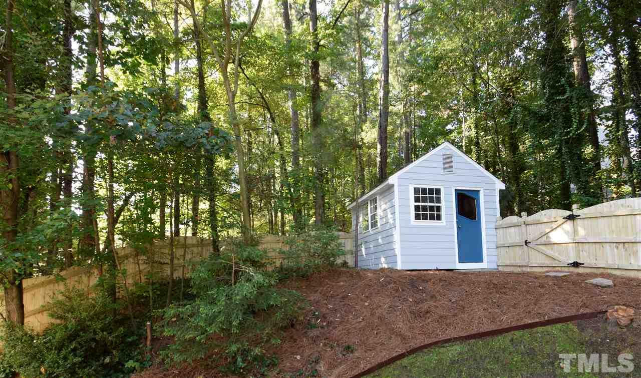 4633 Timberhurst Drive Raleigh, NC 27612 - Photo 4 of 30