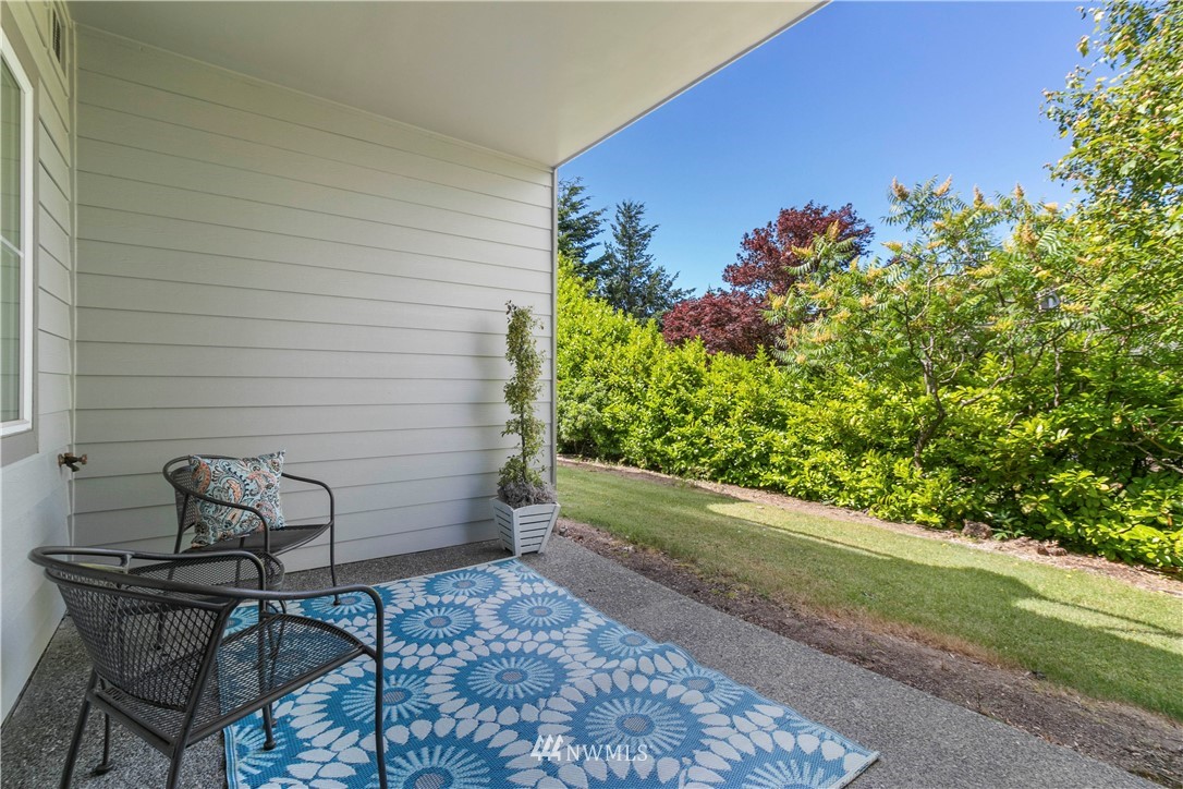 547 West Kellogg Road Bellingham, WA 98226 - Photo 8 of 22 Gallery Image 8