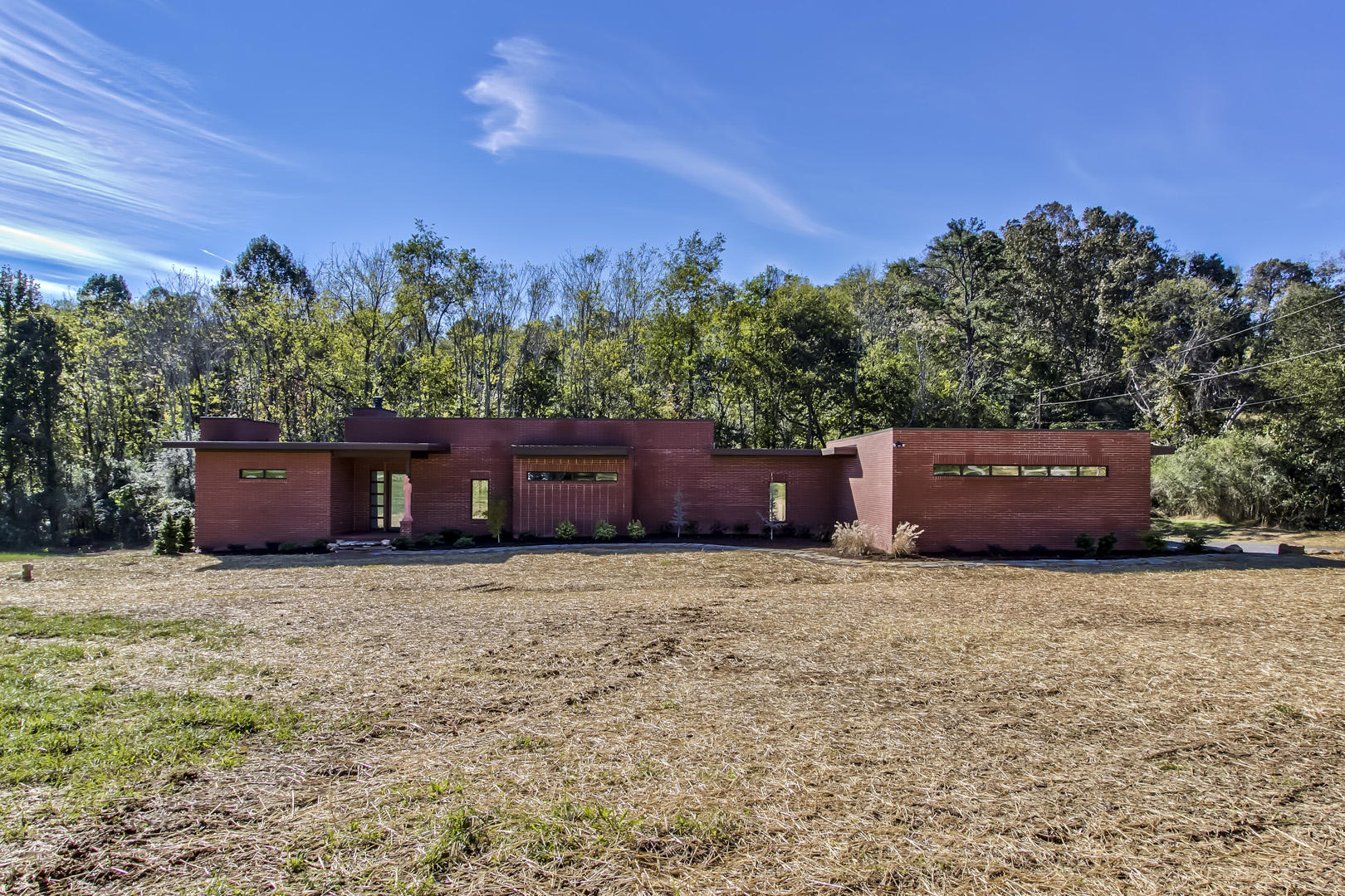 5410 Maple Hill Road Loudon, TN 37774 - Photo 1 of 40 01_MapleHillRoad_5410_Front