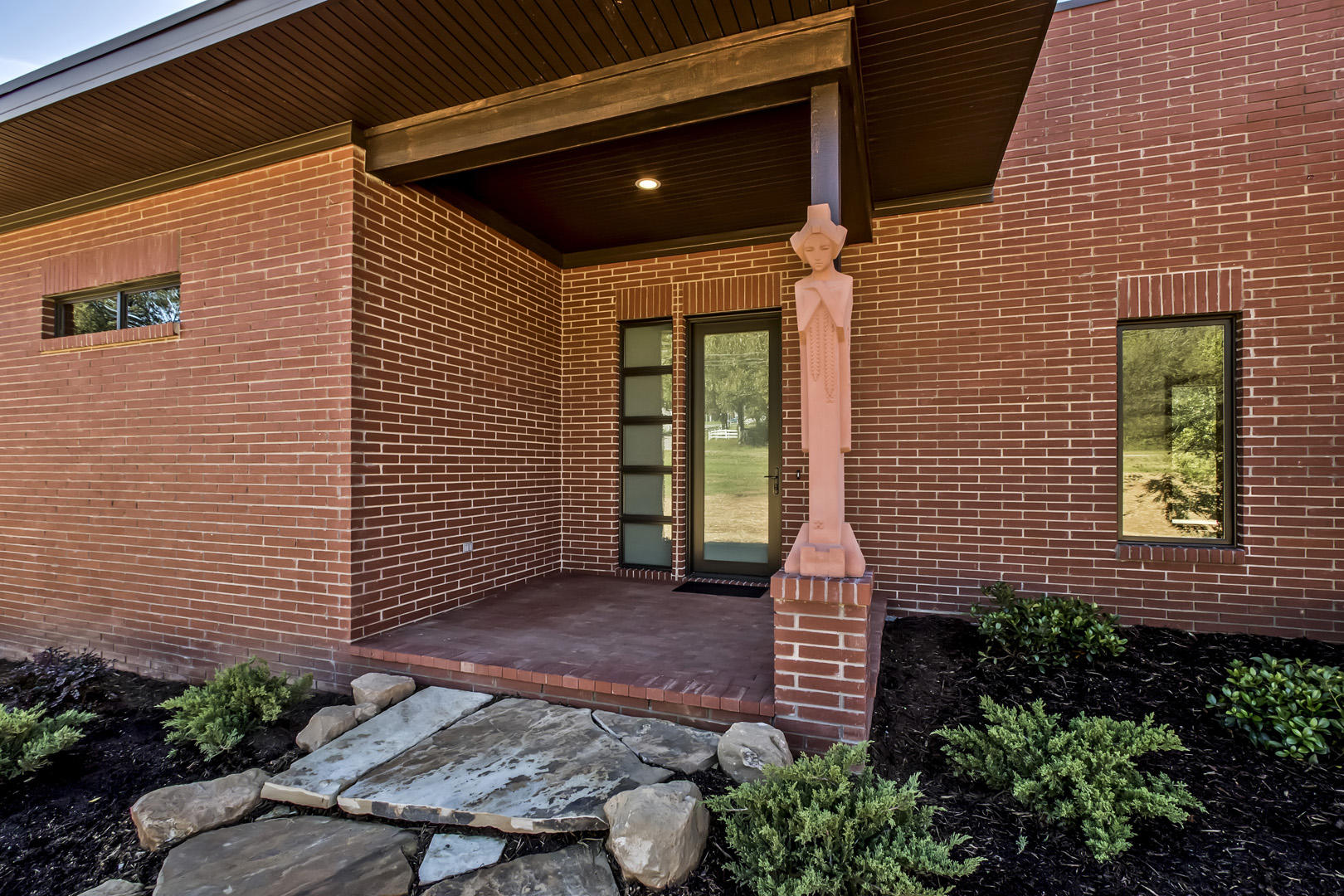 5410 Maple Hill Road Loudon, TN 37774 - Photo 2 of 40 02_MapleHillRoad_5410_FrontPorch