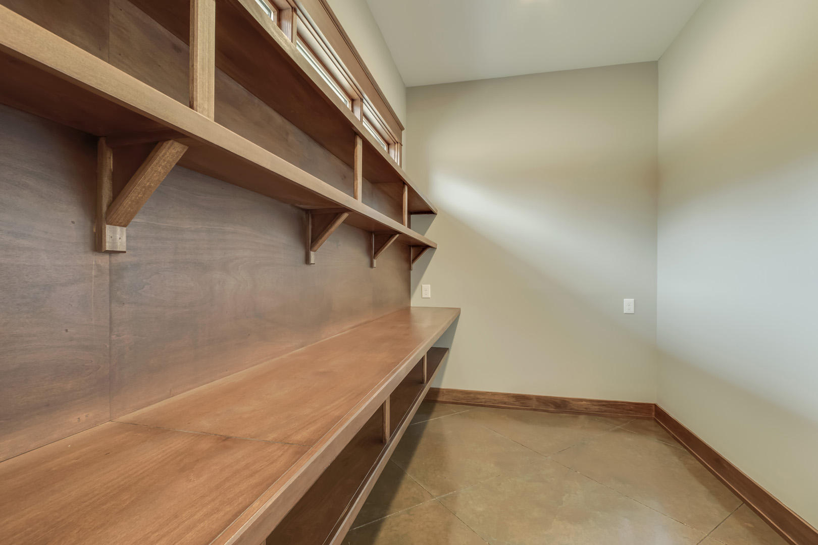 5410 Maple Hill Road Loudon, TN 37774 - Photo 14 of 40 14_MapleHillRoad_5410_Pantry01