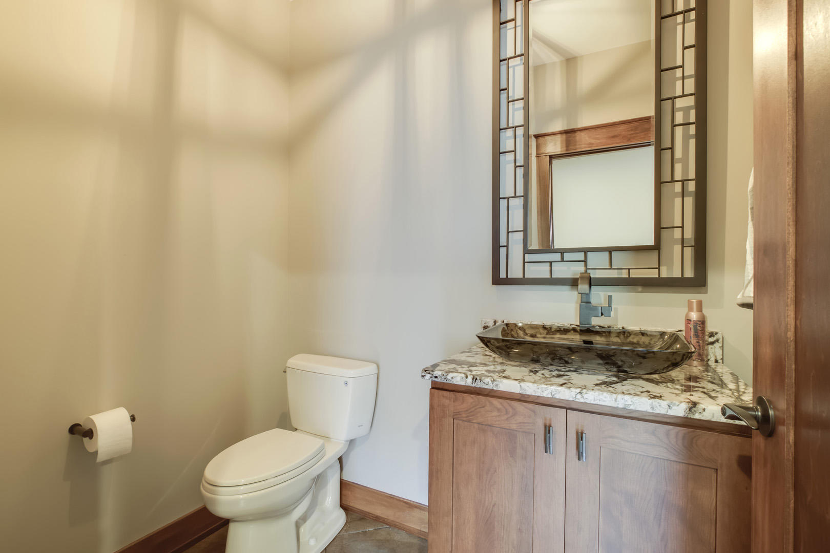 5410 Maple Hill Road Loudon, TN 37774 - Photo 27 of 40 27_MapleHillRoad_5410_HalfBath