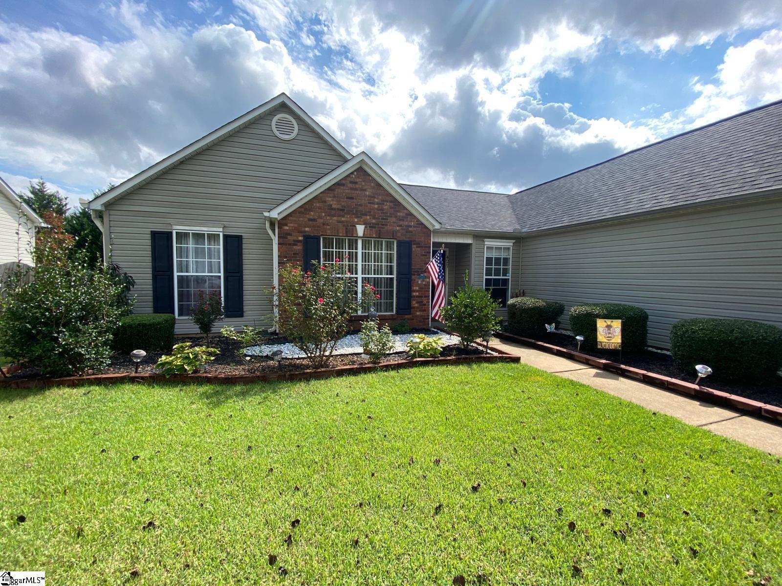 427 Hamilton Parkway Easley, SC 29642 - Photo 2 of 27