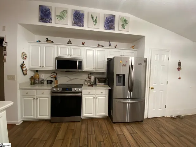 $320,000 | 427 Hamilton Parkway, Easley, SC 29642