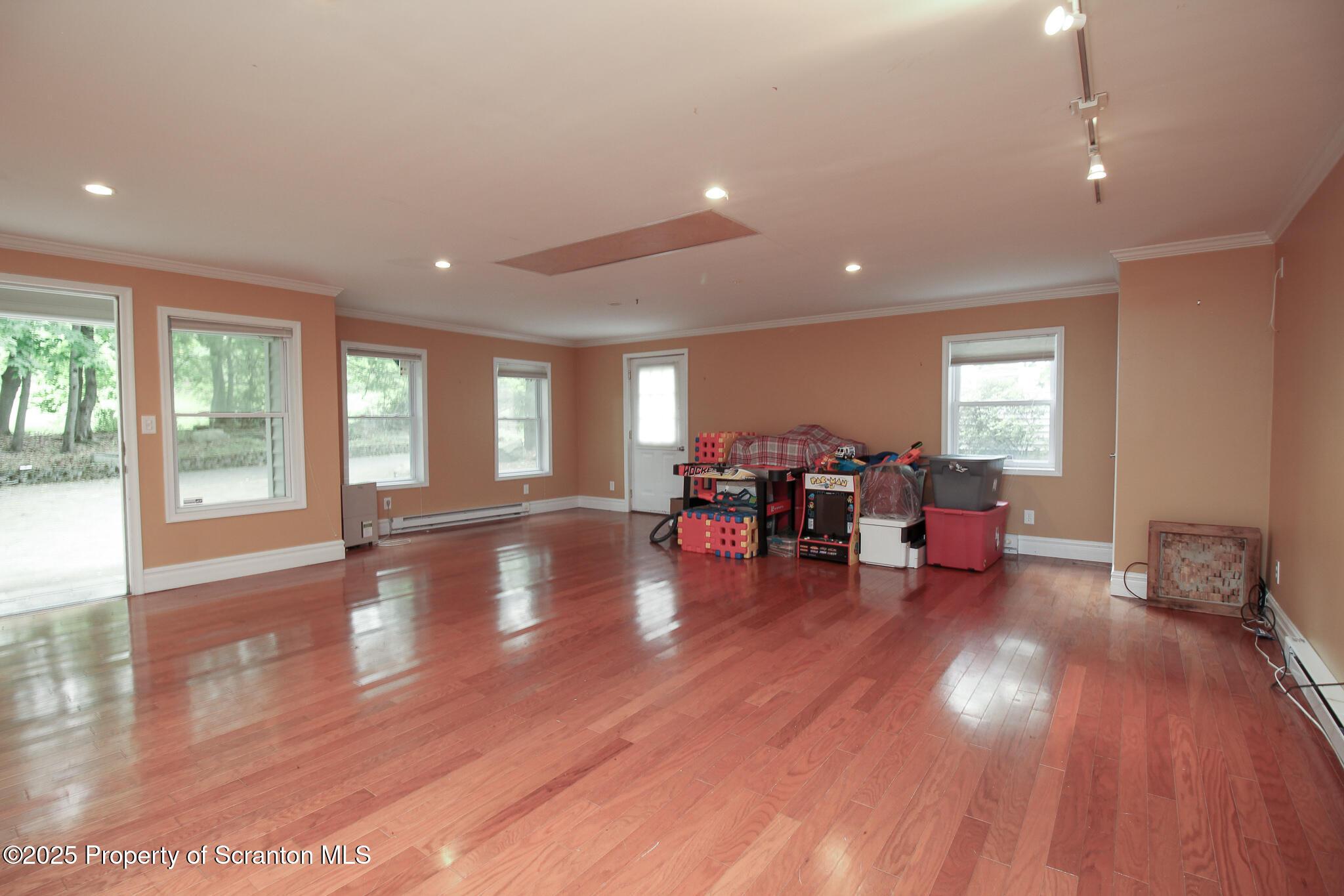 525 North Abington Road Clarks Summit, PA 18411 - Photo 61 of 61 Outbuilding Interior B