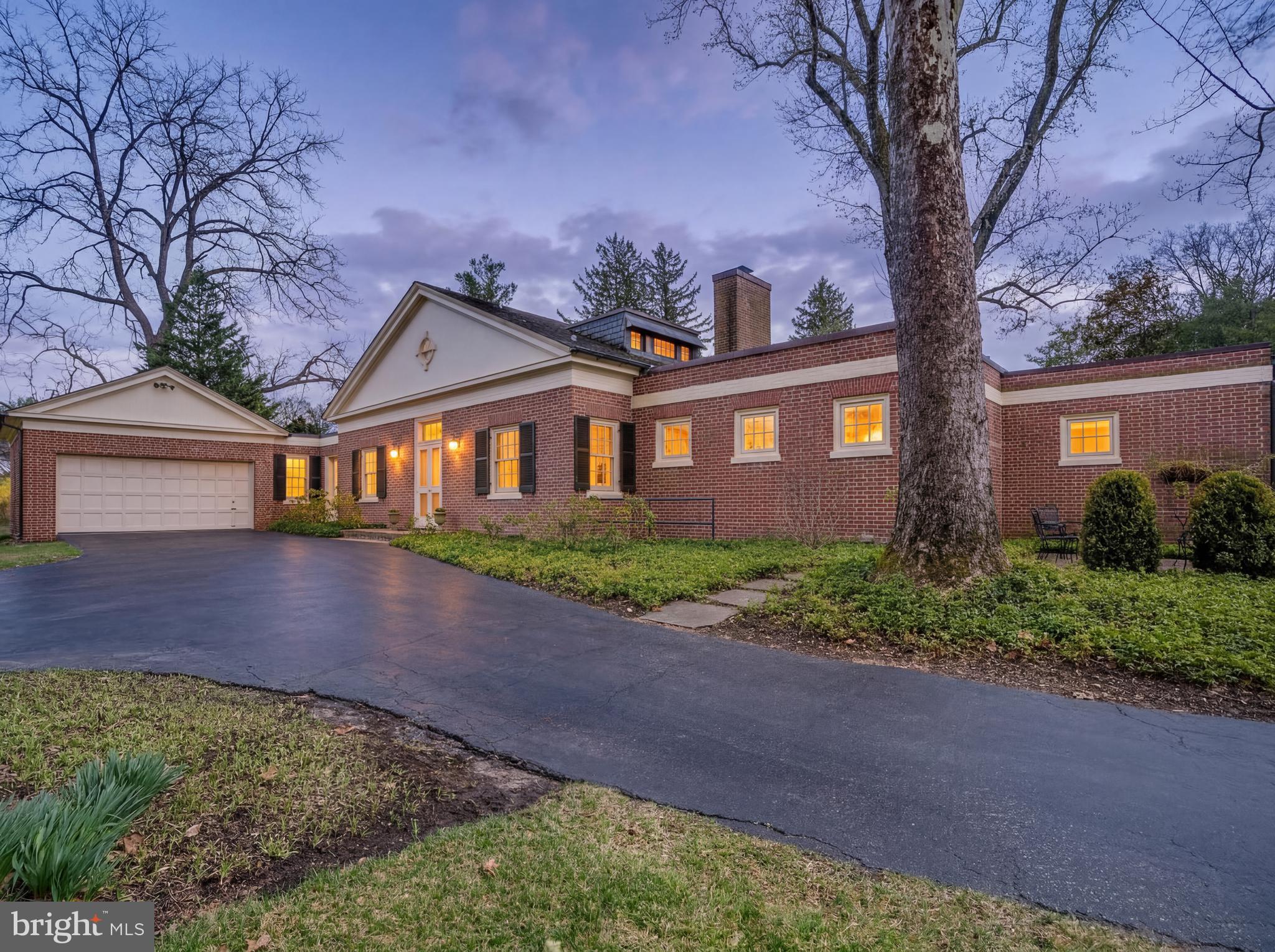 4  Farview Rd. JEFFERSONIAN Style Home