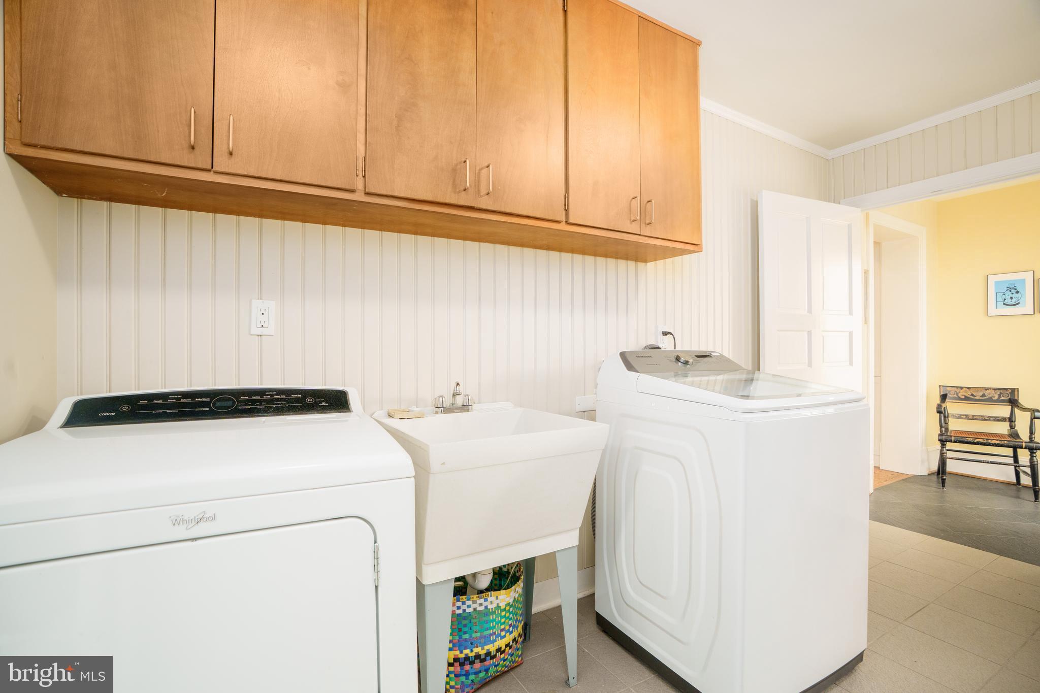 4 Farview Road Baltimore, MD 21212 - Photo 11 of 65 1st Floor Laundry w/ TONS of storage.