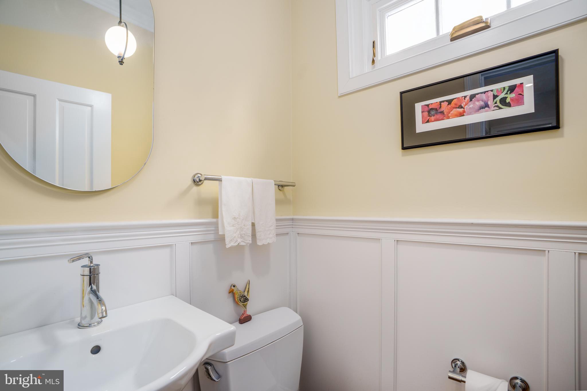 4 Farview Road Baltimore, MD 21212 - Photo 14 of 65 First floor half bath.