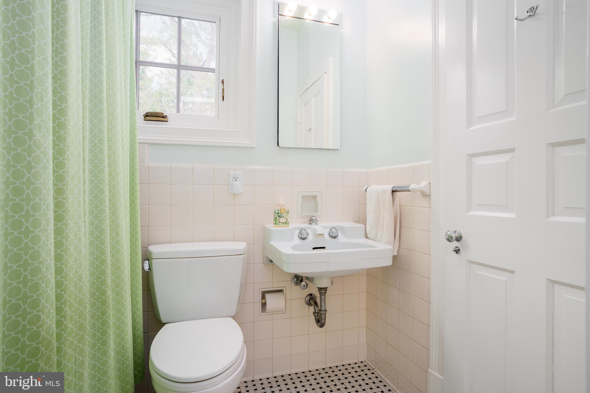 4 Farview Road Baltimore, MD 21212 - Photo 34 of 65 # 2 Full Bath