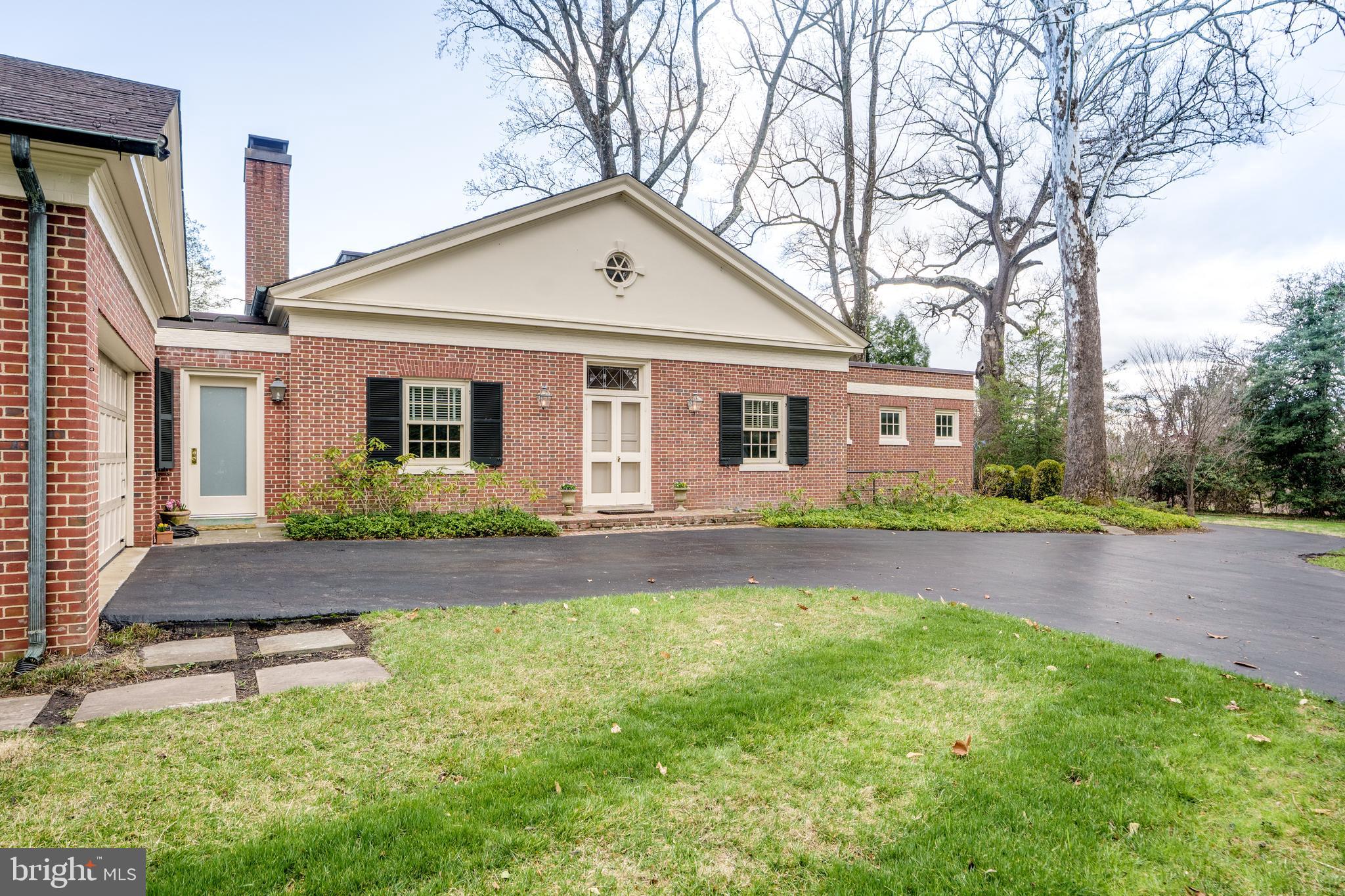 4 Farview Road Baltimore, MD 21212 - Photo 49 of 65 Wonderful Cul-de-sac WITH privacy.