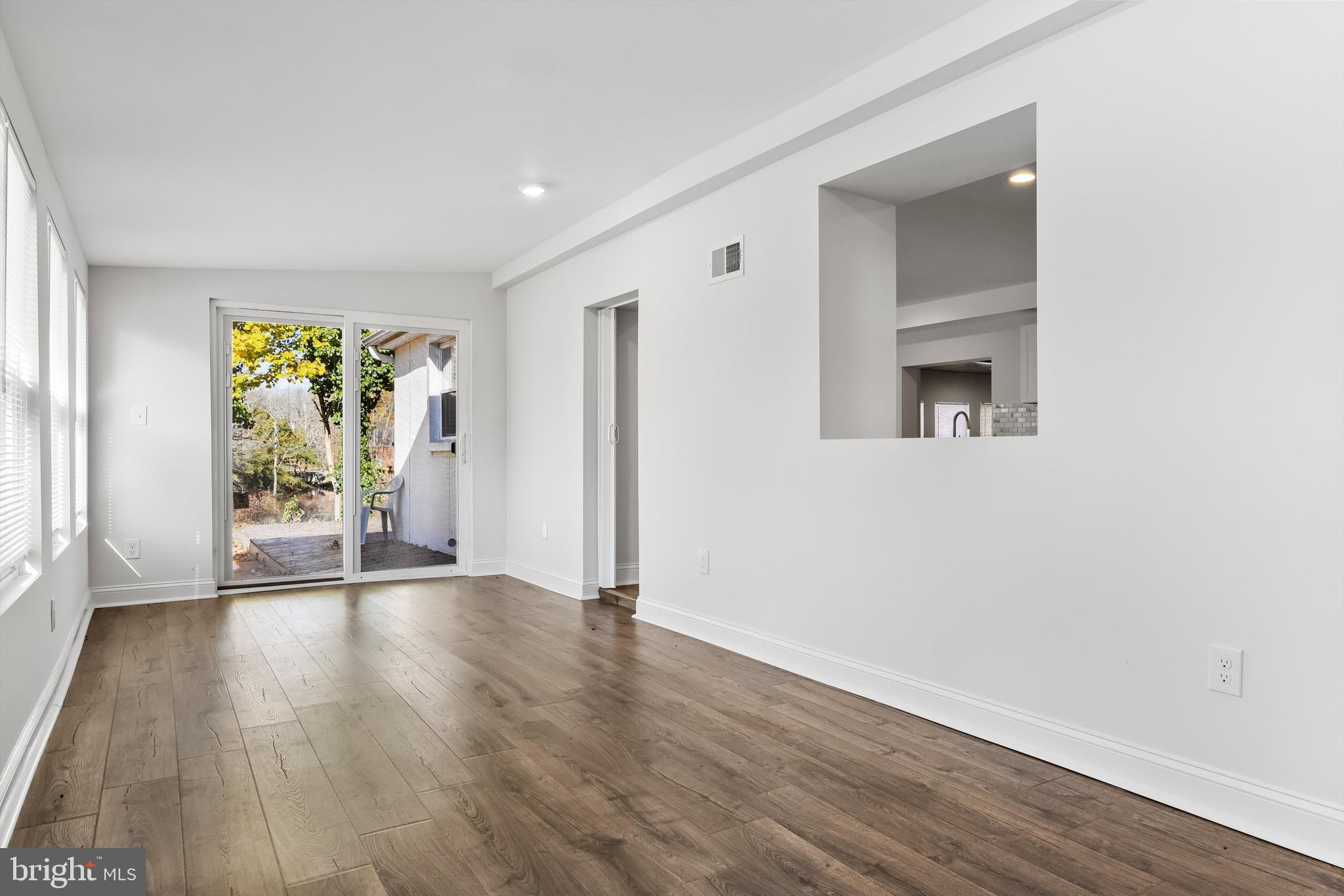 8 Lakeside Drive Medford, NJ 08055 - Photo 24 of 53 ALL SEASON ROOM WITH SLIDERS TO LAKE