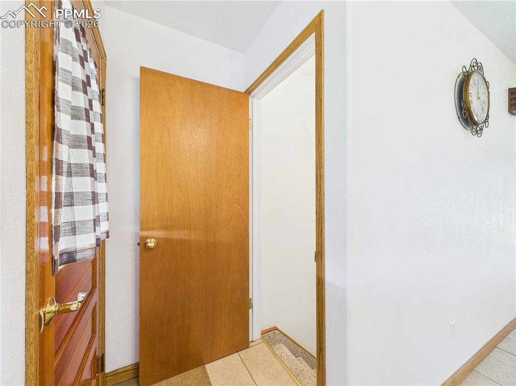 32006 Ford Road Pueblo, CO 81006 - Photo 33 of 50 a bathroom with a shower