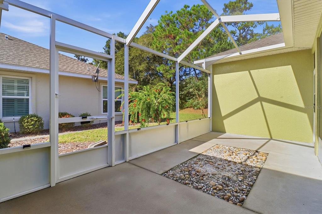6301 West Glynborne Loop Crystal River, FL 34429 - Photo 20 of 63 a view of an empty room with a window