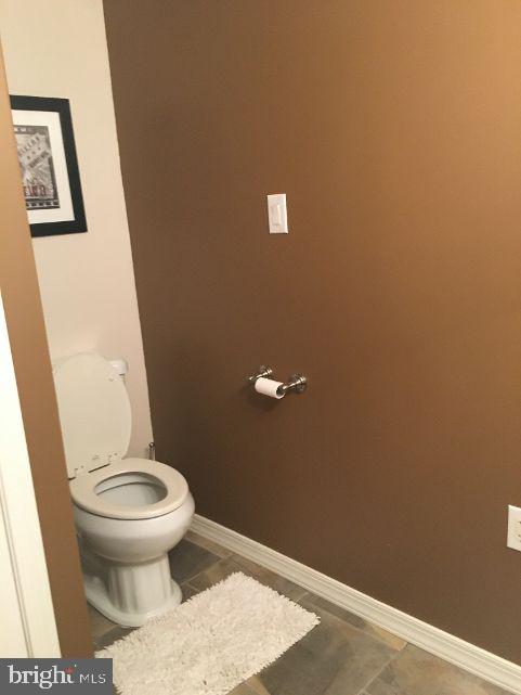 42 Hill Road Warminster, PA 18974 - Photo 43 of 44 a bathroom with a toilet