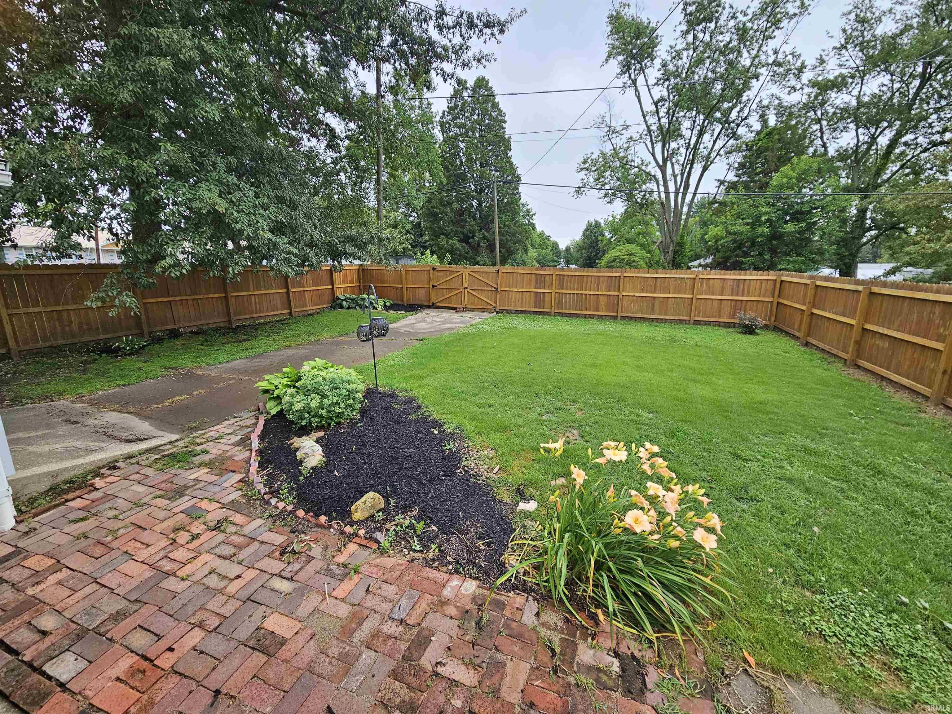 813 West 4th Street Bicknell, IN 47512 - Photo 24 of 28