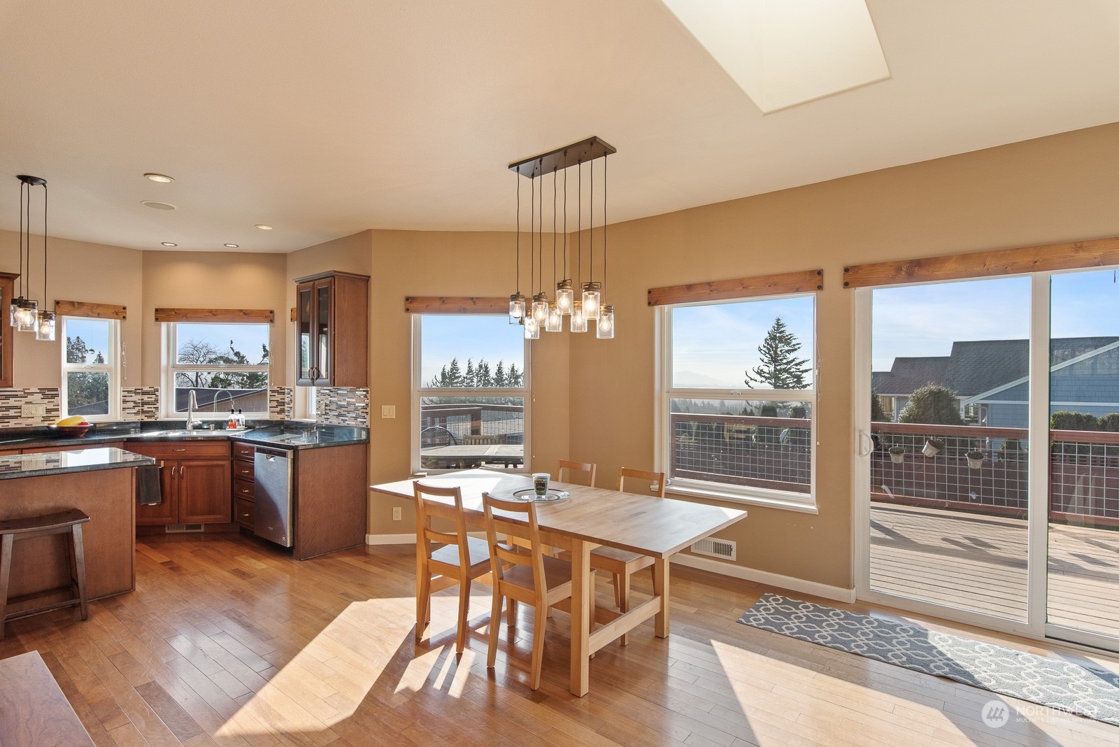 2441 Hilltop Road Ferndale, WA 98248 - Photo 9 of 40 Gallery Image 9