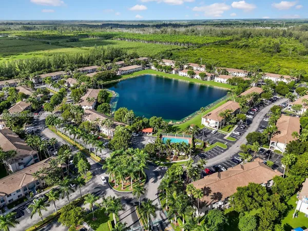 $1,700 | 1260 Southeast 31st Court, Unit 20434, Homestead, FL 33035