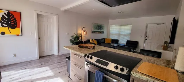 $3,500 | 4154 Southwest 49th Street, Dania Beach, FL 33314