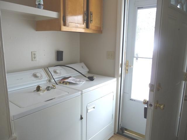 12 Old Rte 26 South Paris, ME 04281 - Photo 3 of 32 Other. Entrance and Laundry area.