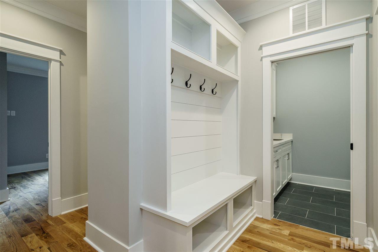 2708 Manning Place Raleigh, NC 27608 - Photo 10 of 30